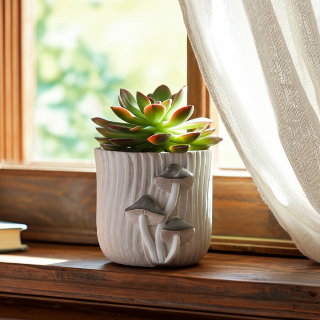 Grey Mushroom Applique Planter 6"