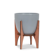 Large Pot with Wooden Stand - Grey 7"H