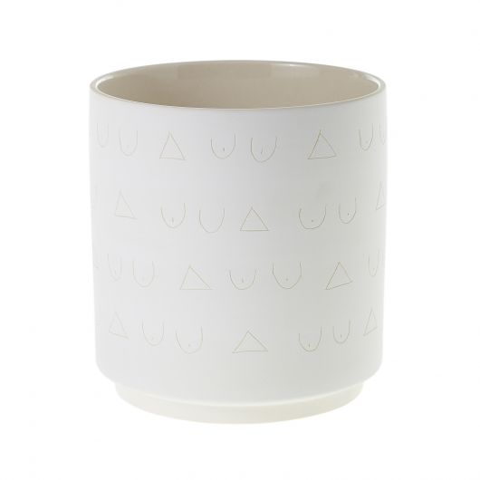 Triangles and Tatas Pot